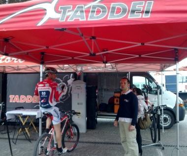 Il gazebo della Cicli Taddei presente a ogni gara 