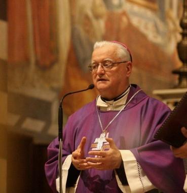 Il vescovo Simoni 
