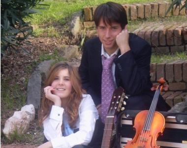 <b>DUO DI DUE </b>I musicisti protagonisti domani e domenica a Magliano 