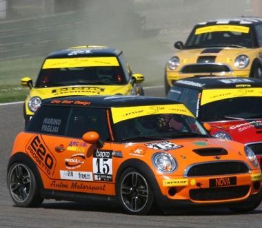 La Mini Cooper di Autoè seconda in "S Cup Italia"