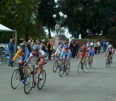 Un raduno di cicloamatori in Valdinievole 