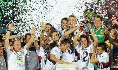 La squadra Primavera del Genoa difende il titolo vinto nella stagione 2009/2010 