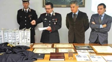 Falso magistrato patteggia 2 anni per tentata estorsione