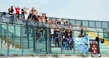 <b>CIAO MATTHIAS. </b>Lo striscione degli ultr&agrave; pisani per lamico tedesco morto un anno fa 