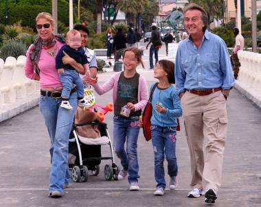 <b>FAMIGLIA.</b> Montezemolo con moglie e figli 