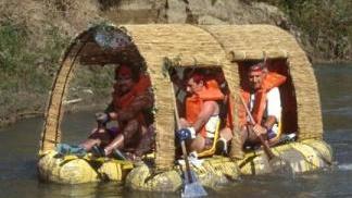 Una barca molto particolare in gara nella scorsa edizione del Valdelsa River Trophy