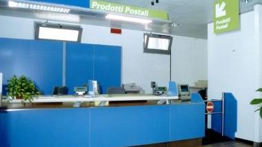 Un ufficio postale (archivio)
