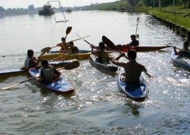 Lo sport della canoa al bacino di Roffia 