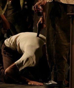 Una scena dello spettacolo dedicato al comandante partigiano Dante Castellucci 