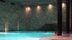 Una piscina termale a Porretta