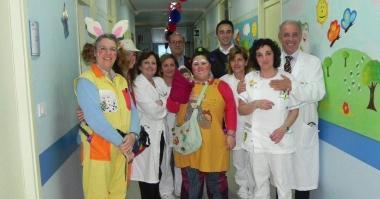 Un momento delliniziativa dedicata ai bimbi della pediatria 