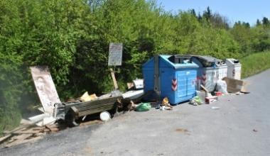 La città è più sporca mentre la Tarsu è sempre più cara