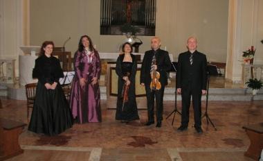 Applausi allo Stabat mater