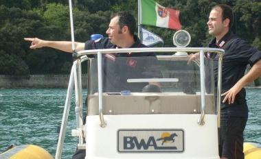 Controlli via mare dei carabinieri di Ameglia        