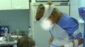 «Sono angeli, non mostri: togliete quegli infermieri dalla gogna»
