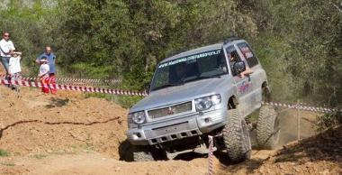 <b>IN GARA </b>unauto allultima Off Road 