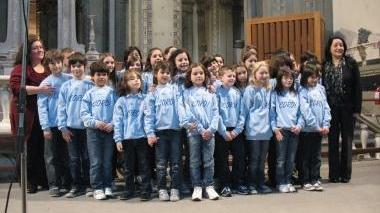 Gli alunni del gruppo “Un Due Tre Coro”