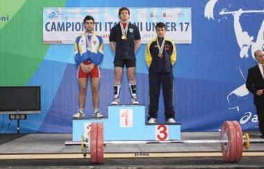 <b>SOLLEVAMENTO.</b> La premiazione dei campionati italiani 