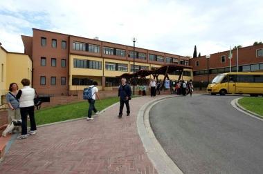 La scuola Baccio da Montelupo in via Caverni 