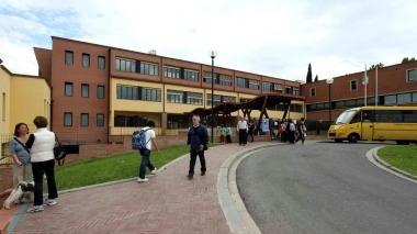 La scuola Baccio da Montelupo in via Caverni