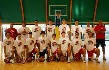 LUse dovr&agrave; vedersela contro Varese nelle sfide come primo turno dei playoff del campionato di serie B dilettanti: un avversario decisamente ostico come dimostrano le due sconfitte patite dagli empolesi nei match di campionato e la recente vittoria dei lombardi nella Coppa Italia  