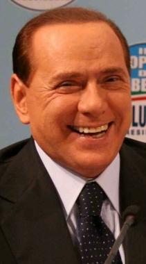 «Arriva Berlusconi a Gavorrano» Ma è una bufala di pirati del web