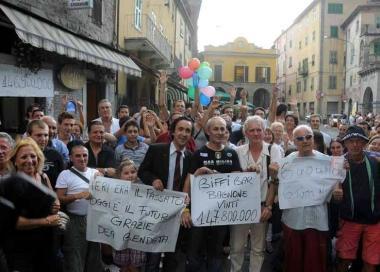 La supervincita a Bagnone e a destra Marida DellAmico 