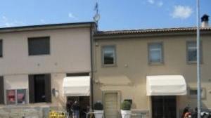 Raid al circolo per vendicare la lite in discoteca: ragazzo finisce all'ospedale