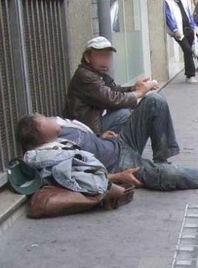 <b>SENZA CIBO.</b> Un clochard 