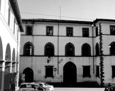 Alternativa critica: «Troppo cemento»