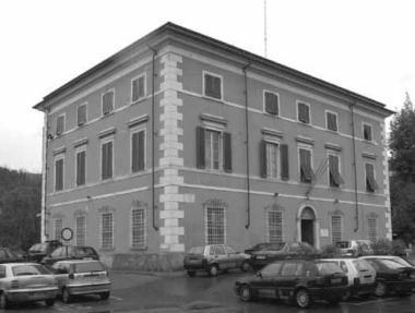 Pena da scontare, arrestato giovane con 25 identità