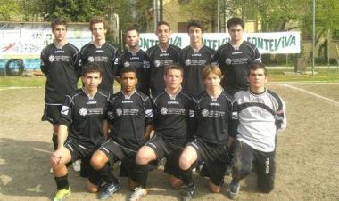 La squadra juniores dellAullese         