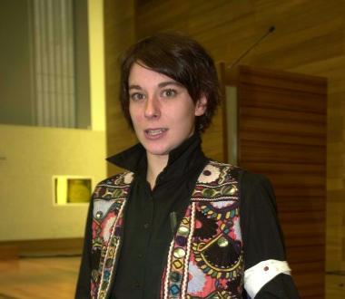 Cecilia Strada (Emergency) avverte: in questa città c'è troppa militarizzazione