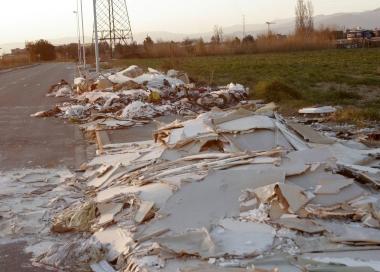 Rifiuti abbandonati 