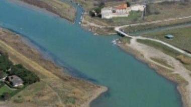 <b>PESCATORI </b>ancora polemiche con la Fipsas per l’attività alla foce dell’Albegna