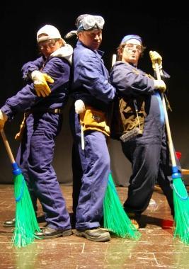 <b>IN SCENA.</b> I tre attori 