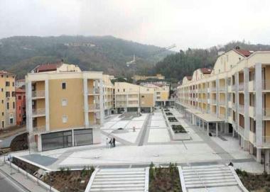 Il complesso edilizio nellarea ex Montecatini 