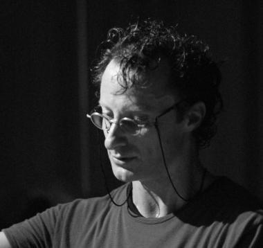 Storie straordinarie al teatro Jenco