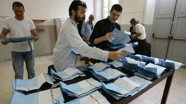Operazioni di scrutinio alle passate elezioni