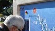 La fontanella di acqua di alta qualità dell’Asa in piazza Carducci a Cecina