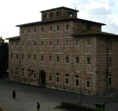 <b>CARCERE DI VIA SAFFI </b>dove &egrave; detenuto lo spagnolo che non riesce ad ottenere i domiciliari nel suo paese 