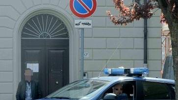 Un’auto della polizia