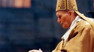 Papa Wojtyla ordina vescovo Simoni