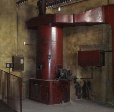 Un vecchio macchinario da conceria lasciato intatto nel Museo 