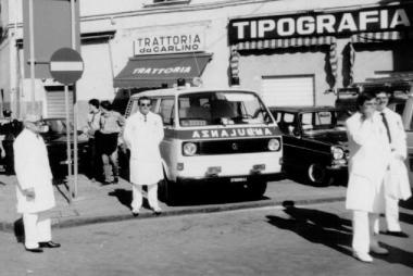 Lambulanza della Misericordia destinata ad uso esclusivo di papa Wojtyla in caso di malore   