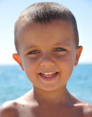 BUON COMPLEANNO!!! Un oceano di auguri per la tua festa!!! Con tantissimo amore babbo, mamma ...