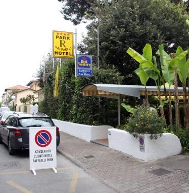 Addio al signore degli hotel