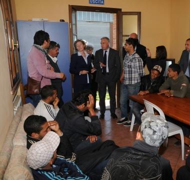 Il centro di accoglienza di Lunata 