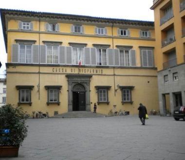 La sede della Cassa di Risparmio di Lucca 