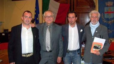 Il faccia a faccia? Poco frizzante